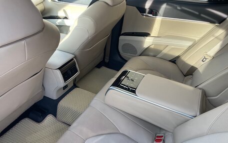 Toyota Camry, 2018 год, 2 500 000 рублей, 13 фотография