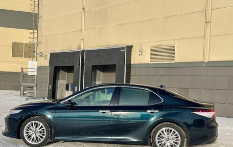 Toyota Camry, 2018 год, 2 500 000 рублей, 10 фотография