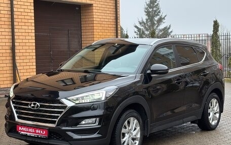 Hyundai Tucson III, 2019 год, 2 450 000 рублей, 1 фотография