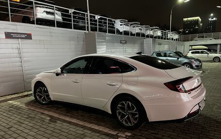 Hyundai Sonata VIII, 2021 год, 2 800 000 рублей, 5 фотография