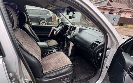 Toyota Land Cruiser Prado 150 рестайлинг 2, 2012 год, 3 090 000 рублей, 6 фотография