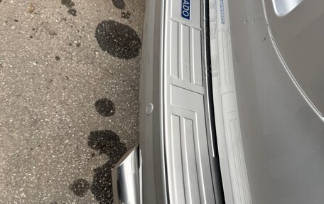 Toyota Land Cruiser Prado 150 рестайлинг 2, 2012 год, 3 090 000 рублей, 18 фотография