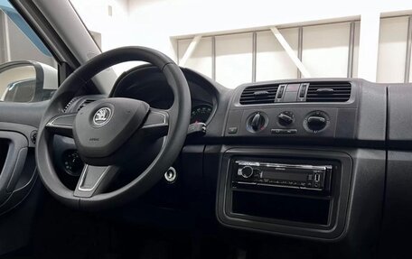 Skoda Fabia II, 2014 год, 690 000 рублей, 10 фотография