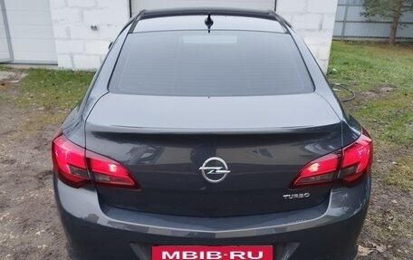 Opel Astra J, 2013 год, 1 200 000 рублей, 2 фотография