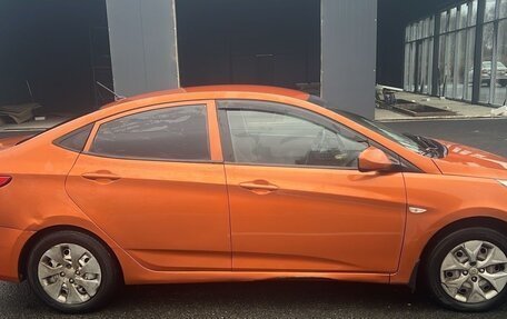 Hyundai Solaris II рестайлинг, 2015 год, 550 000 рублей, 3 фотография