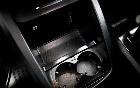 Mercedes-Benz V-Класс, 2018 год, 3 850 000 рублей, 2 фотография