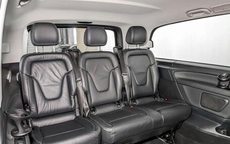 Mercedes-Benz V-Класс, 2018 год, 3 850 000 рублей, 14 фотография