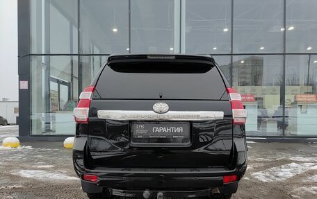 Toyota Land Cruiser Prado 150 рестайлинг 2, 2015 год, 3 669 000 рублей, 7 фотография