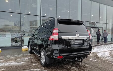 Toyota Land Cruiser Prado 150 рестайлинг 2, 2015 год, 3 669 000 рублей, 8 фотография