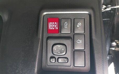 Toyota Land Cruiser Prado 150 рестайлинг 2, 2015 год, 3 669 000 рублей, 24 фотография