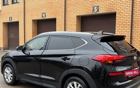 Hyundai Tucson III, 2019 год, 2 450 000 рублей, 6 фотография