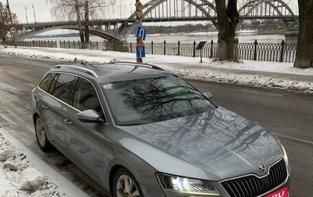 Skoda Superb III рестайлинг, 2018 год, 2 100 000 рублей, 7 фотография