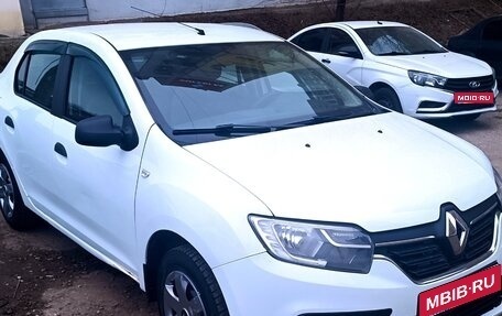 Renault Logan II, 2019 год, 670 000 рублей, 1 фотография