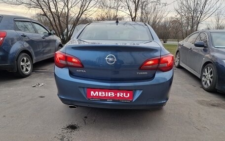 Opel Astra J, 2013 год, 970 000 рублей, 4 фотография