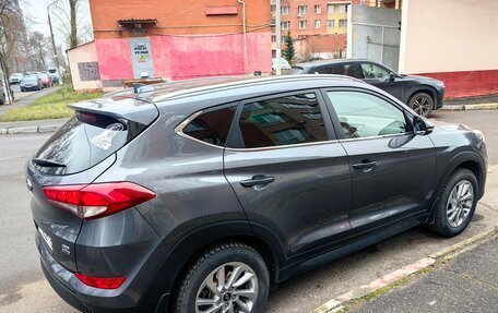 Hyundai Tucson III, 2017 год, 1 950 000 рублей, 6 фотография