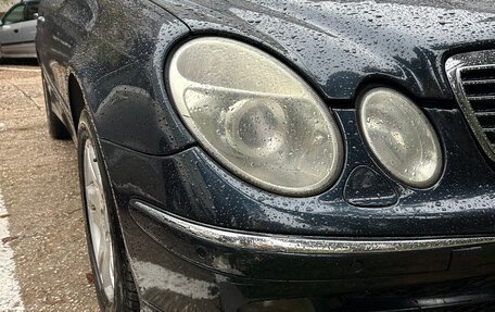 Mercedes-Benz E-Класс, 2005 год, 820 000 рублей, 9 фотография