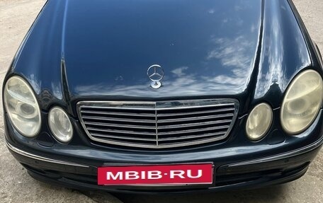 Mercedes-Benz E-Класс, 2005 год, 820 000 рублей, 7 фотография