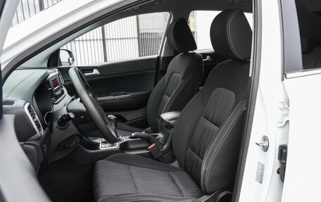 KIA Sportage IV рестайлинг, 2018 год, 1 890 000 рублей, 10 фотография