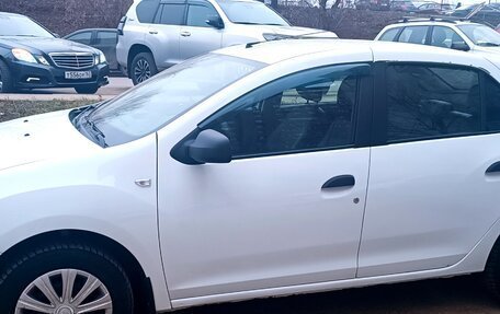 Renault Logan II, 2019 год, 670 000 рублей, 3 фотография