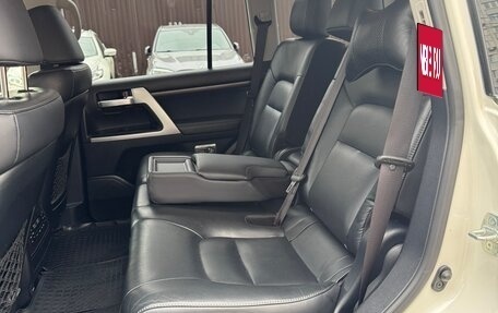 Toyota Land Cruiser 200, 2019 год, 7 300 000 рублей, 15 фотография