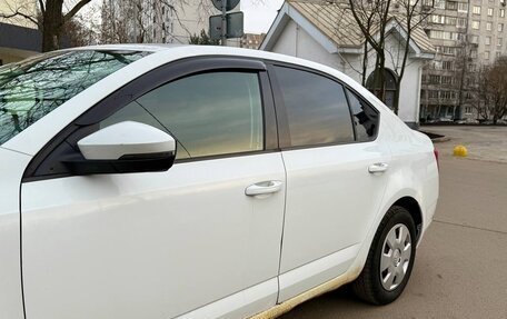 Skoda Octavia, 2017 год, 619 000 рублей, 3 фотография