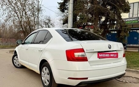 Skoda Octavia, 2017 год, 619 000 рублей, 2 фотография