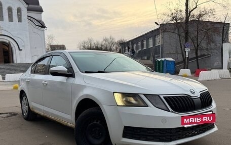 Skoda Octavia, 2017 год, 619 000 рублей, 4 фотография