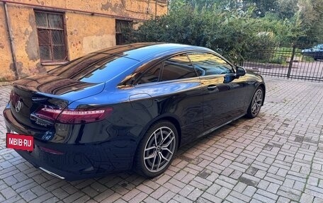 Mercedes-Benz E-Класс, 2020 год, 5 700 000 рублей, 4 фотография