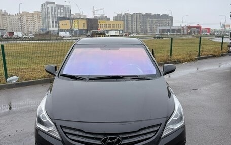 Hyundai Solaris II рестайлинг, 2015 год, 850 000 рублей, 8 фотография