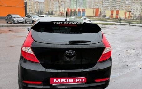 Hyundai Solaris II рестайлинг, 2015 год, 850 000 рублей, 12 фотография