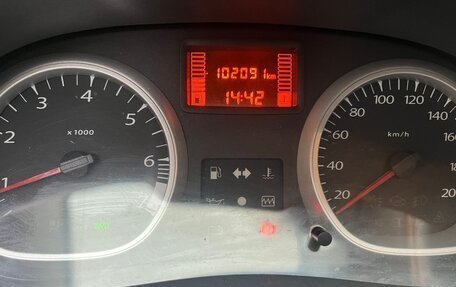 Renault Duster I рестайлинг, 2013 год, 850 000 рублей, 1 фотография