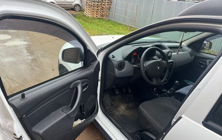 Renault Duster I рестайлинг, 2013 год, 850 000 рублей, 4 фотография