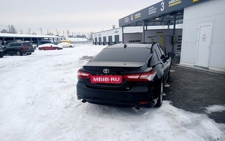 Toyota Camry, 2018 год, 2 580 000 рублей, 8 фотография