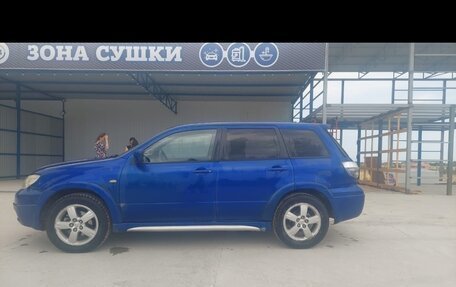 Mitsubishi Outlander III рестайлинг 3, 2004 год, 420 000 рублей, 4 фотография