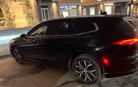 Toyota Crown, 2024 год, 6 850 000 рублей, 4 фотография