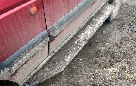 Land Rover Discovery III, 1995 год, 700 000 рублей, 2 фотография