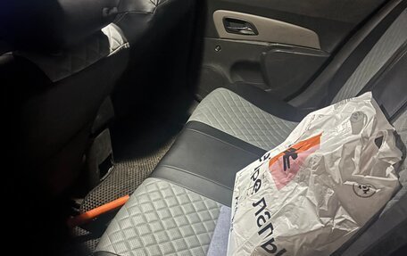 Chevrolet Cruze II, 2010 год, 600 000 рублей, 2 фотография