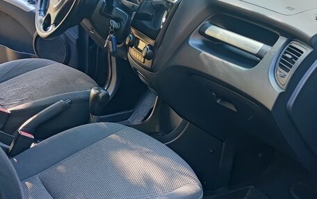 KIA Sportage II, 2009 год, 770 000 рублей, 14 фотография