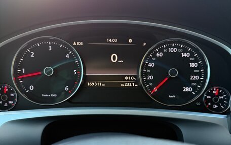 Volkswagen Touareg III, 2017 год, 3 390 000 рублей, 7 фотография