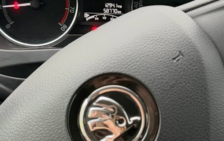 Skoda Rapid I, 2019 год, 1 000 000 рублей, 5 фотография