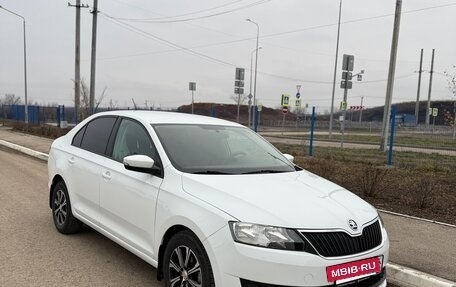 Skoda Rapid I, 2019 год, 1 000 000 рублей, 2 фотография