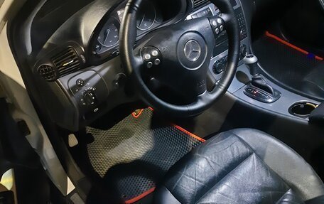 Mercedes-Benz C-Класс, 2004 год, 700 000 рублей, 2 фотография