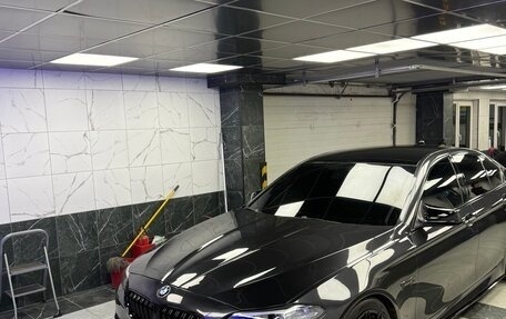 BMW 5 серия, 2011 год, 1 900 000 рублей, 3 фотография