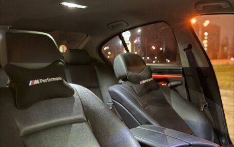 BMW 5 серия, 2011 год, 1 900 000 рублей, 15 фотография