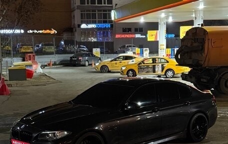 BMW 5 серия, 2011 год, 1 900 000 рублей, 8 фотография