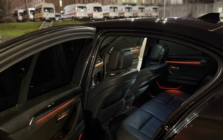 BMW 5 серия, 2011 год, 1 900 000 рублей, 18 фотография