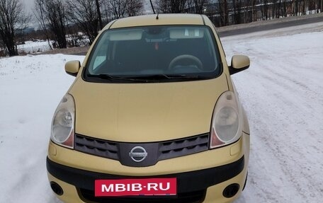 Nissan Note II рестайлинг, 2006 год, 485 000 рублей, 2 фотография