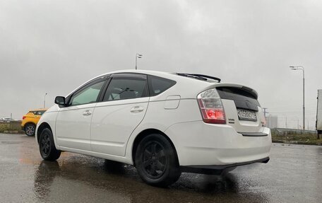 Toyota Prius, 2007 год, 629 000 рублей, 11 фотография