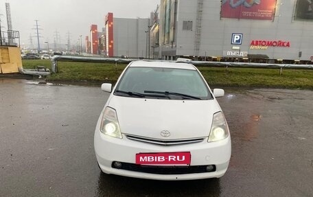 Toyota Prius, 2007 год, 629 000 рублей, 16 фотография
