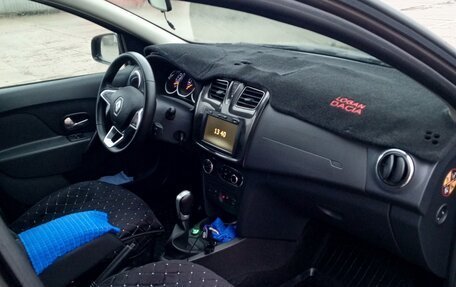 Renault Logan II, 2021 год, 1 520 000 рублей, 6 фотография